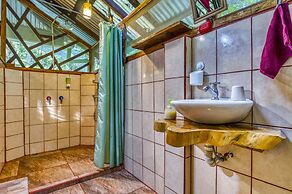 Congo Bongo EcoVillage Costa Rica