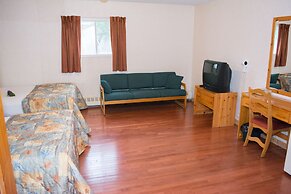 Mayflower Inn and Adventures