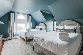 The Historic Berkeley Place