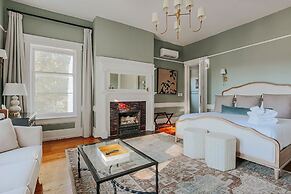 The Historic Berkeley Place