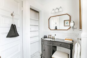 The Historic Berkeley Place