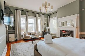 The Historic Berkeley Place