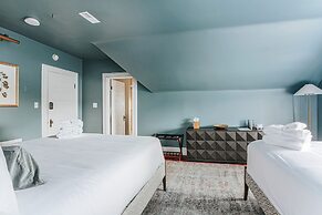 The Historic Berkeley Place