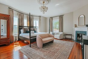 The Historic Berkeley Place