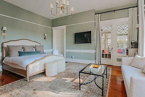 The Historic Berkeley Place