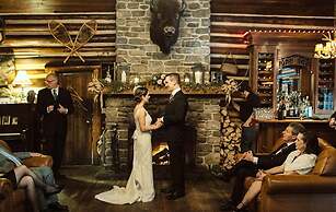 Storm Mountain Lodge Cabins & Dining