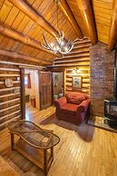 Storm Mountain Lodge Cabins & Dining