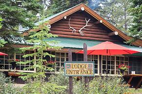 Storm Mountain Lodge Cabins & Dining