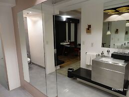 Canvas Boutique Hotel