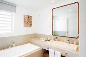 Seapoint Boutique Hotel