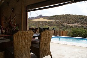 Zwartberg View Mountain Lodge