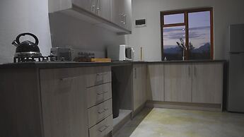 Zwartberg View Mountain Lodge