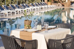 Sundance Apartments and Suites