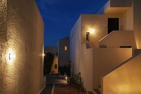 Sundance Apartments and Suites