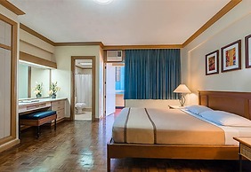 Tropicana Suites