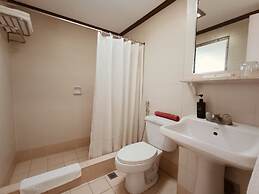 Tropicana Suites