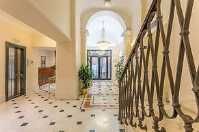 Raeli Hotel Floridia