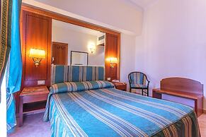 Raeli Hotel Floridia