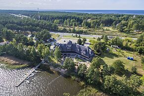 Porto Resort