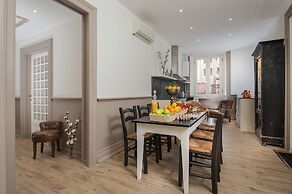 Côté Rome Colosseo