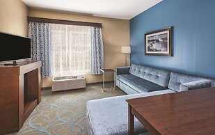 La Quinta Inn & Suites by Wyndham Niagara Falls