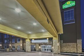 La Quinta Inn & Suites by Wyndham Niagara Falls