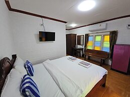 Samet Bellhouse