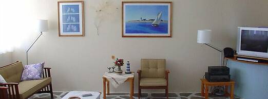 Xenios Faros Apartments