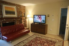 Bed and Breakfast in Hollywood Hills