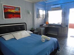 Blue Rock Beach Resort