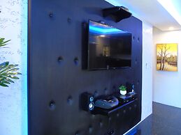 Blue Rock Beach Resort