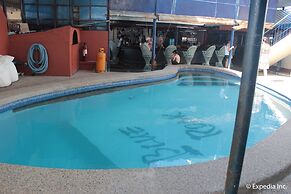 Blue Rock Beach Resort