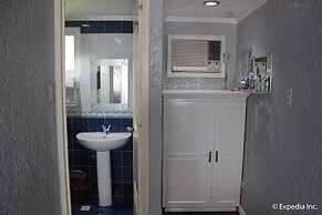 Blue Rock Beach Resort