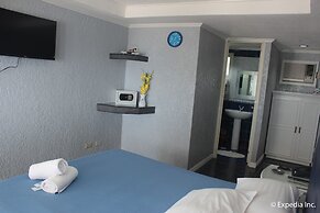 Blue Rock Beach Resort