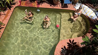 Newtown Backpackers
