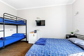 Newtown Backpackers