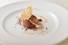 Lakeside Villa Suimeikaku