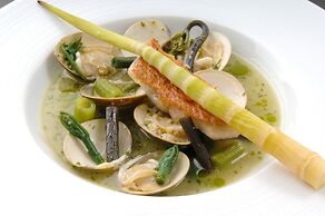 Lakeside Villa Suimeikaku