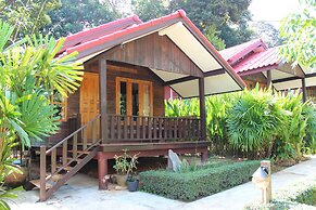 Ban Chom Samed Resort