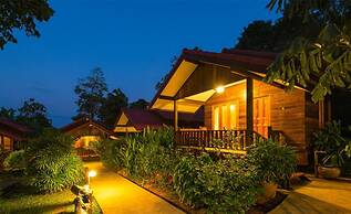 Ban Chom Samed Resort