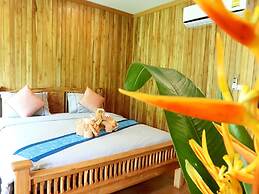 Ban Chom Samed Resort