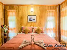 Ban Chom Samed Resort