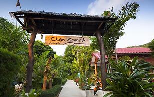Ban Chom Samed Resort