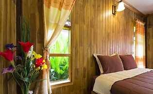 Ban Chom Samed Resort