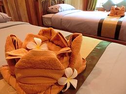 Ban Chom Samed Resort