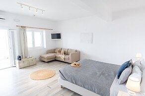 With-inn Mykonos Suites