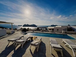 With-inn Mykonos Suites