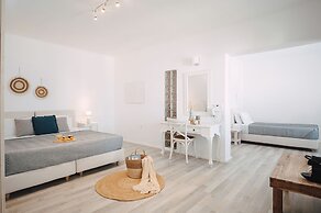 With-inn Mykonos Suites