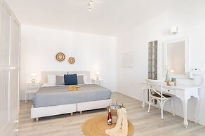With-inn Mykonos Suites