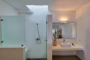 With-inn Mykonos Suites